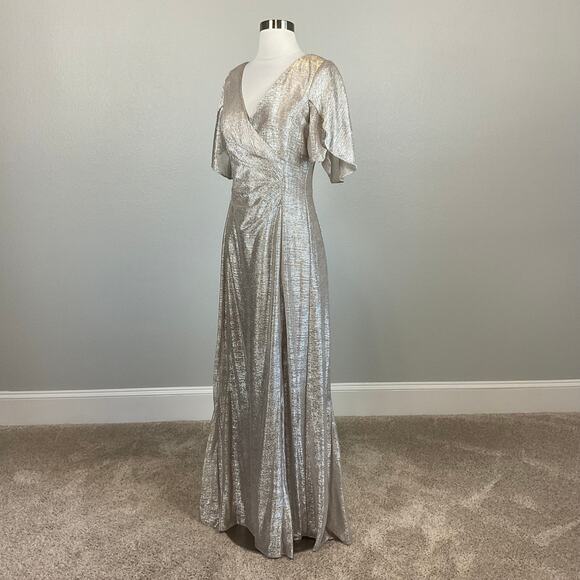 Adrianna Papell Metallic Short Sleeve Evening Gown Gold Size 8 V-Neck Formal - Picture 4 of 12